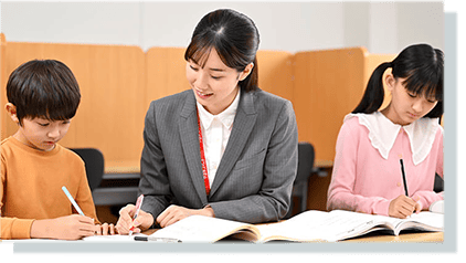 课后知识点答疑，清除学习障碍。